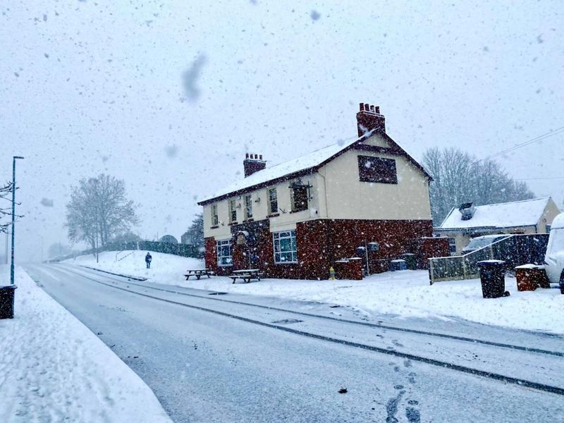 Snowy scene. (Pub, External, Key). Published on 13-02-2021 