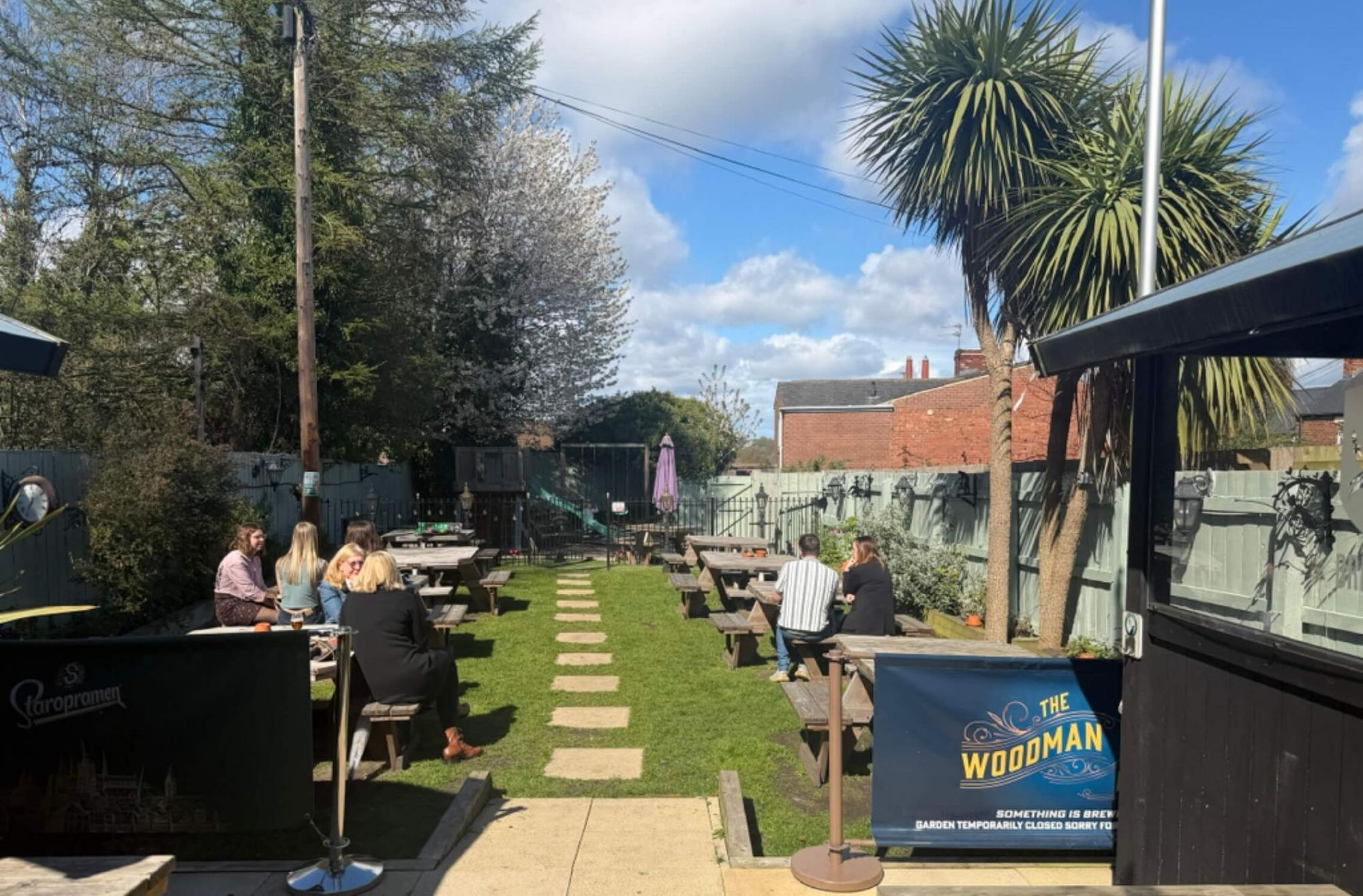 Garden. (Pub, Garden). Published on 18-04-2026