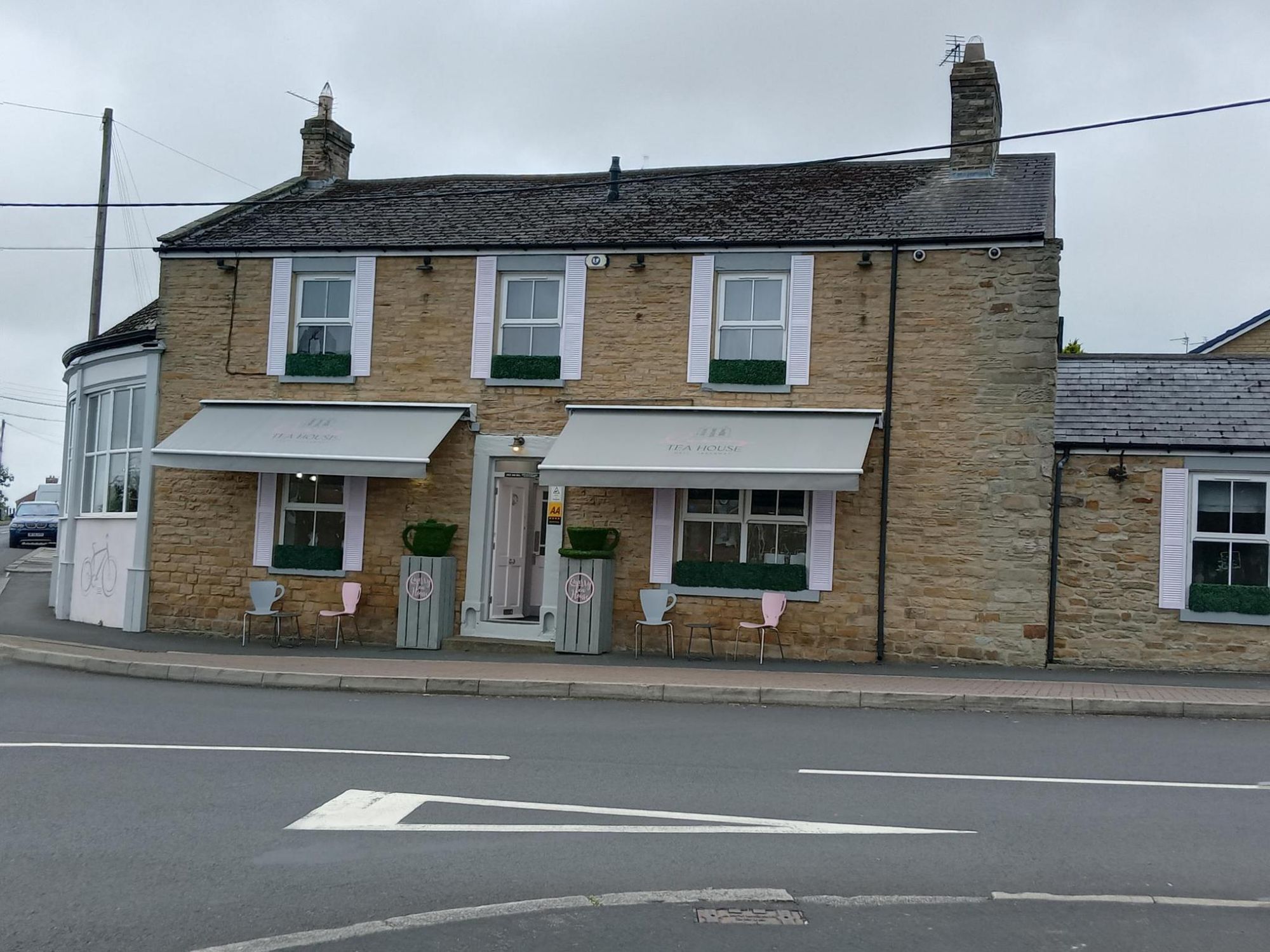 Quarry Tea House August 2021. (Pub, External). Published on 29-08-2021