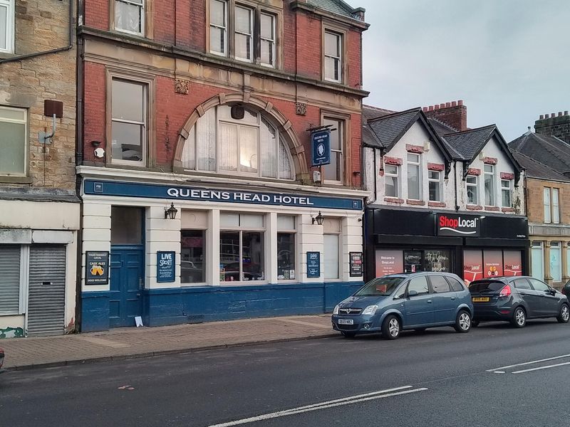 New paint job . (Pub, External, Key). Published on 12-01-2026