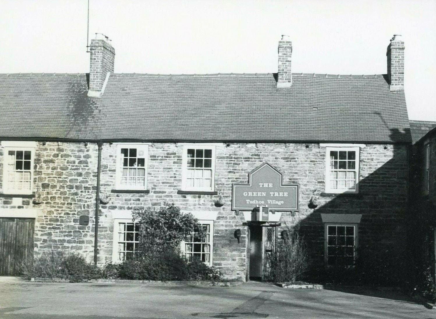 Old photo. (Pub, External). Published on 22-07-2022
