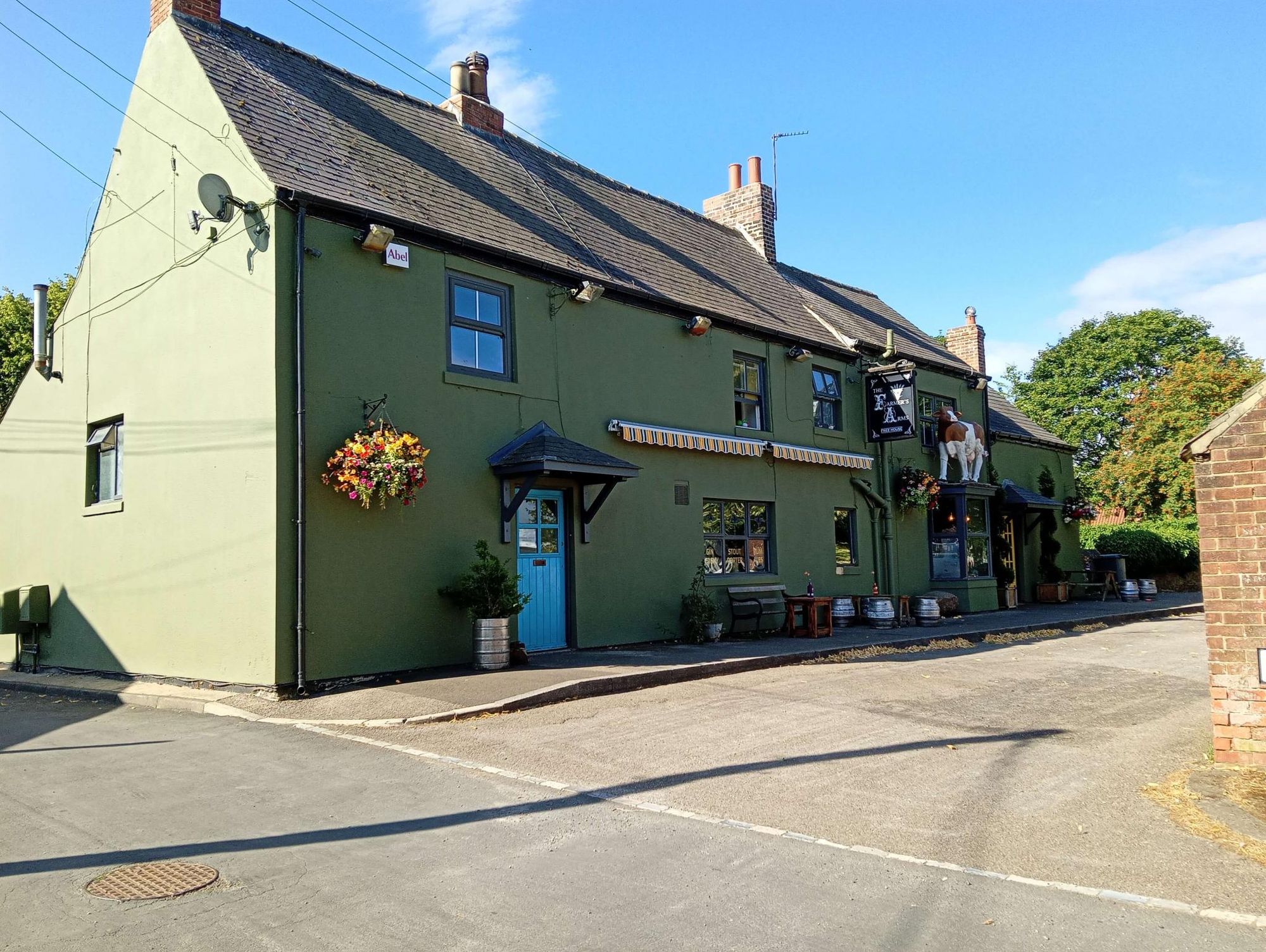 Painted green 2026. (Pub, External). Published on 31-07-2026