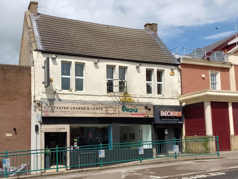 Decades closed - 2024 image. (Pub, Bar, Key). Published on 18-06-2024 