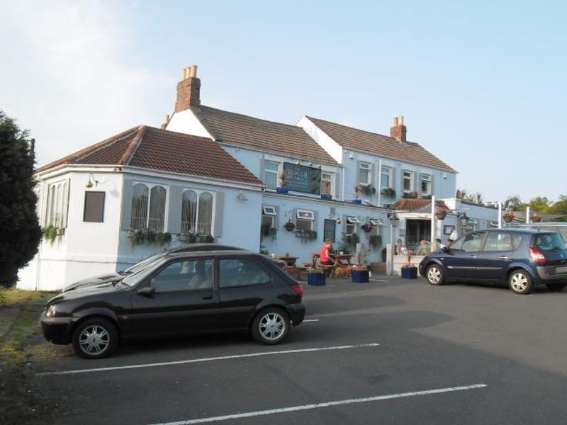 Before refurbishment. (Pub, External). Published on 11-07-2013