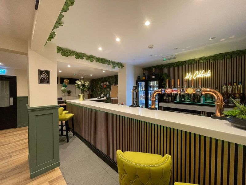 Inside Bubbles & Bites. (Pub, Bar). Published on 14-11-2024