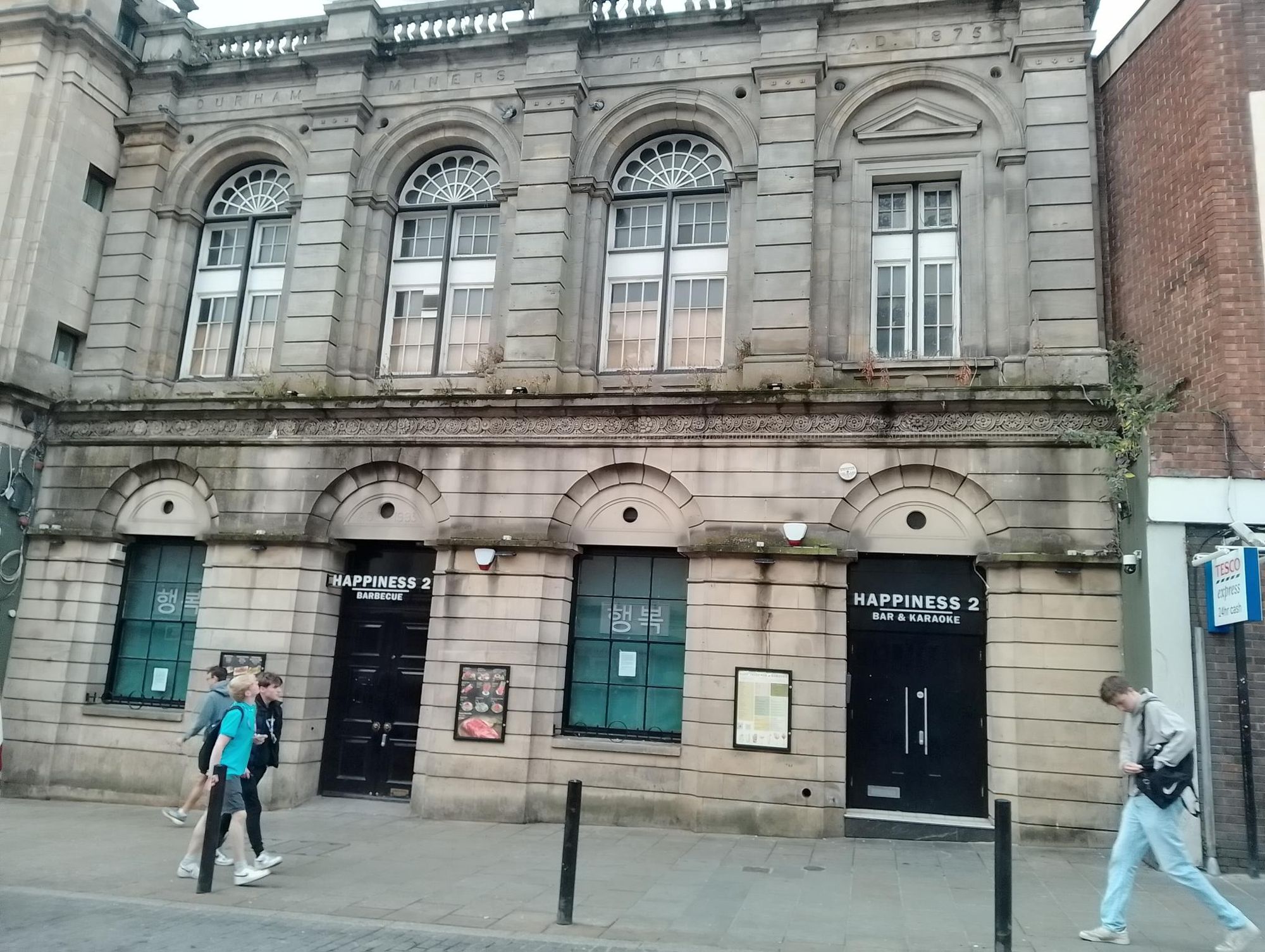 Karaoke bar. (External, Bar). Published on 02-09-2025