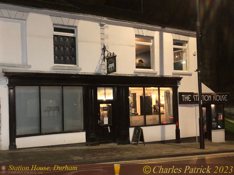 Station House at night. (Pub, External, Key). Published on 24-01-2003 