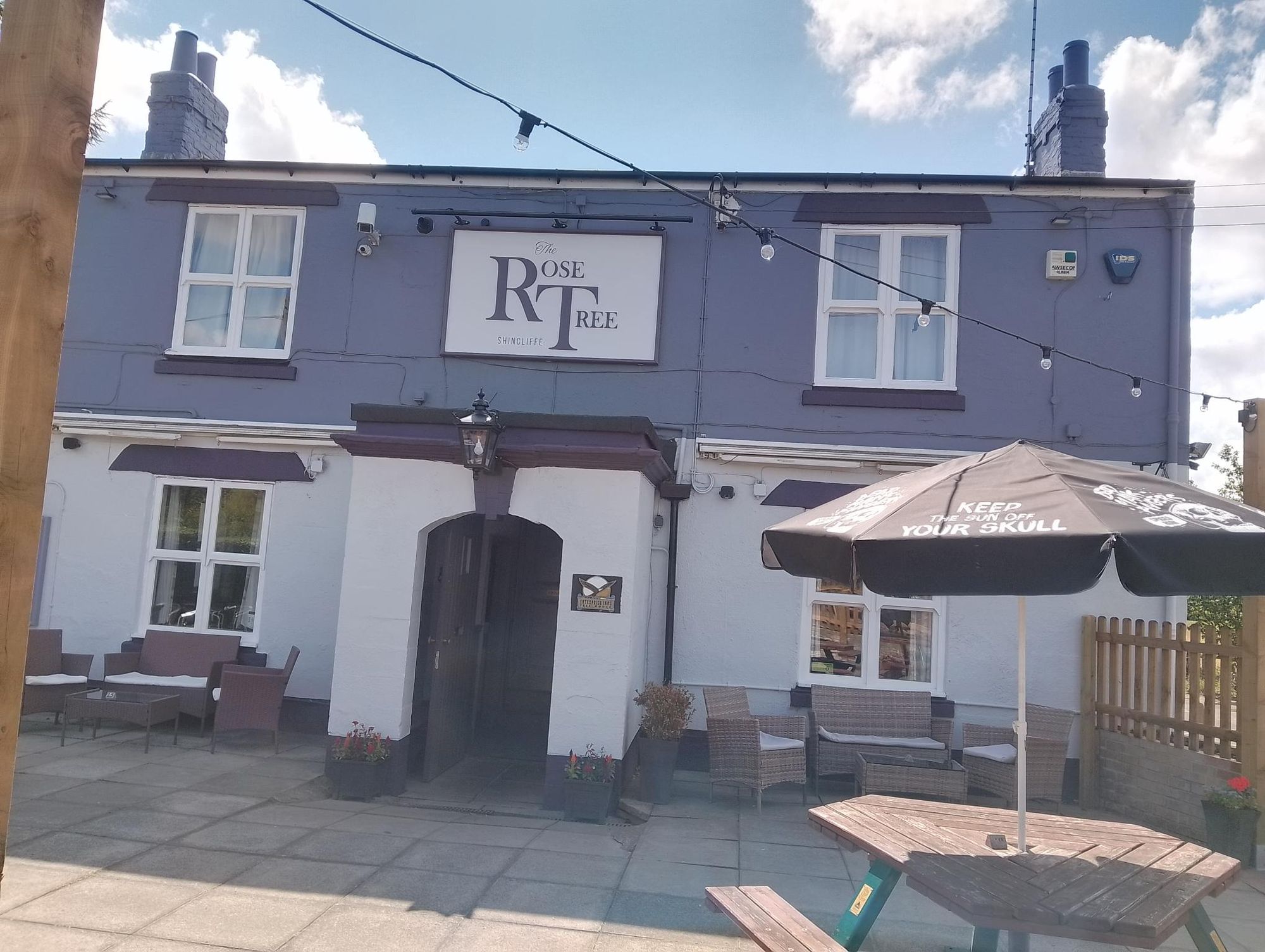Frontage 2025. (Pub, External, Garden, Sign). Published on 01-07-2025