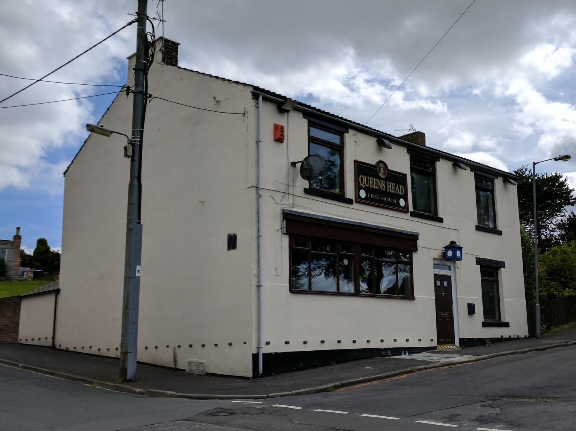 outside. (Pub, Key). Published on 01-01-1970