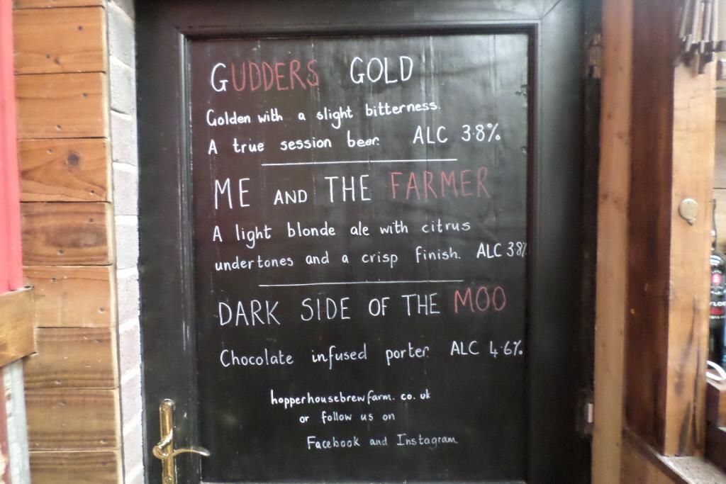 Hopper House menu. (Pub, Sign). Published on 18-04-2019