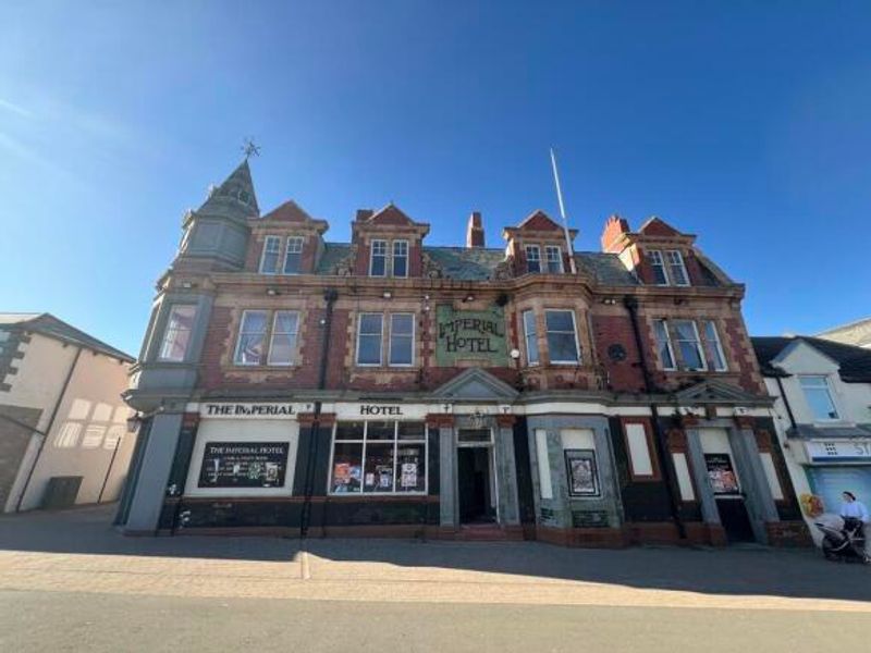 New bar and restaurant. (Pub, External). Published on 14-10-2025 