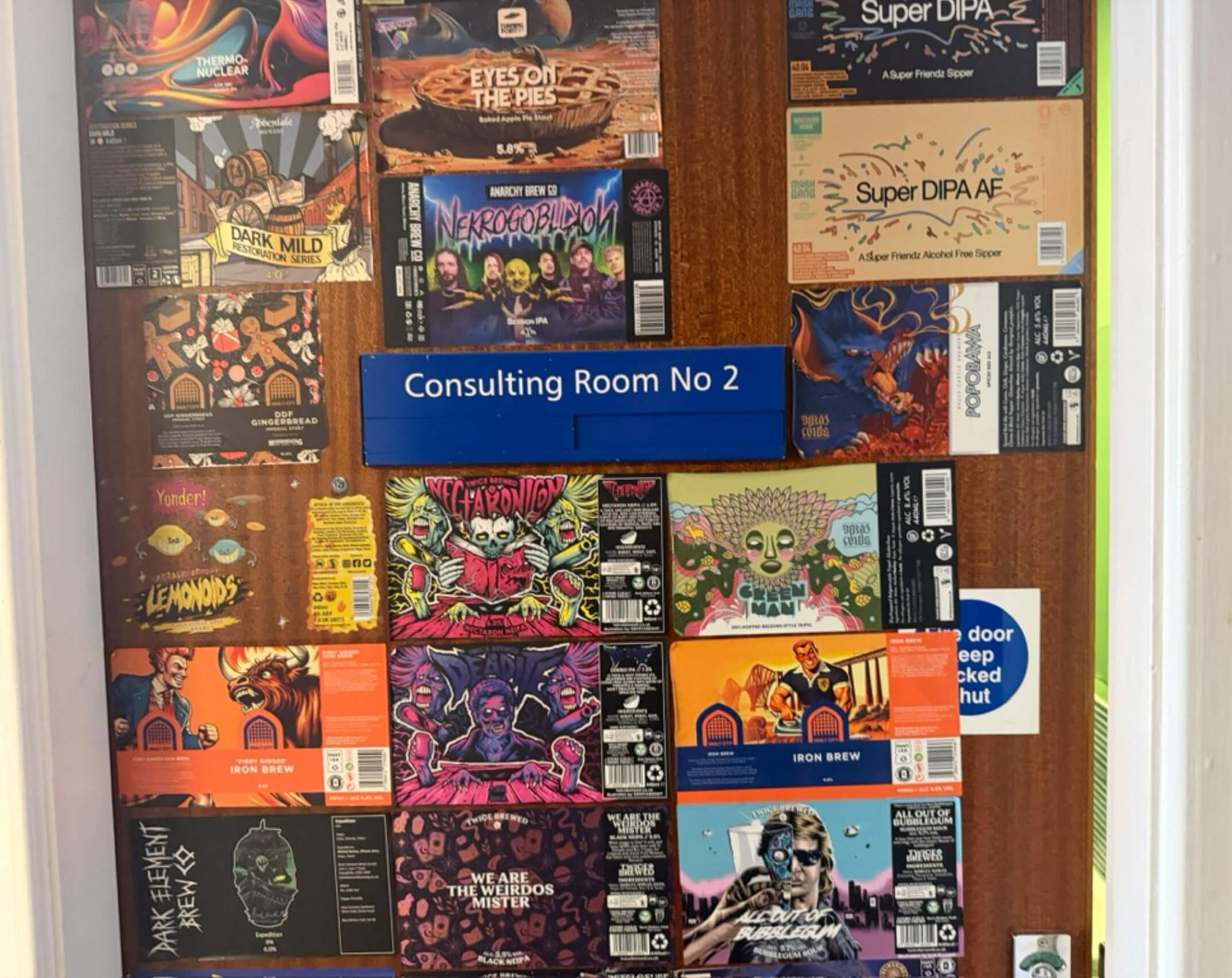 Interesting door!. (Pub, Bar, Sign). Published on 18-04-2026