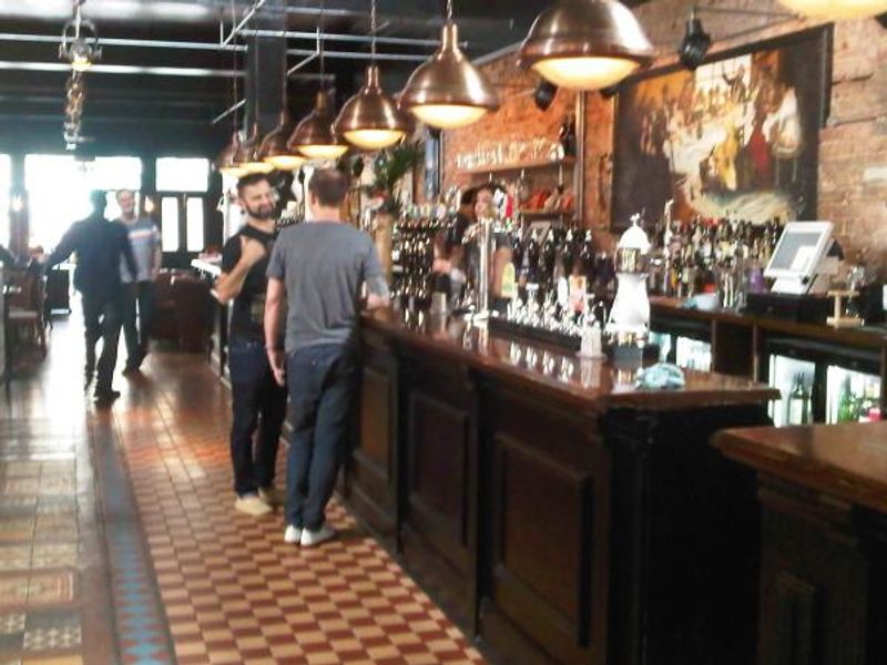 (Bar). Published on 06-08-2014