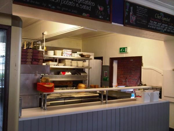 (Restaurant). Published on 26-08-2014