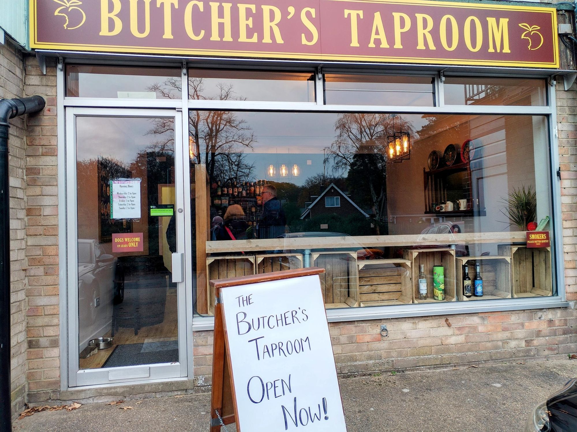 (Pub, Sign). Published on 17-11-2024