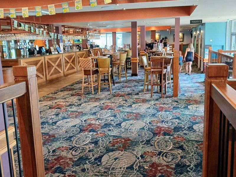 (Bar). Published on 23-08-2026