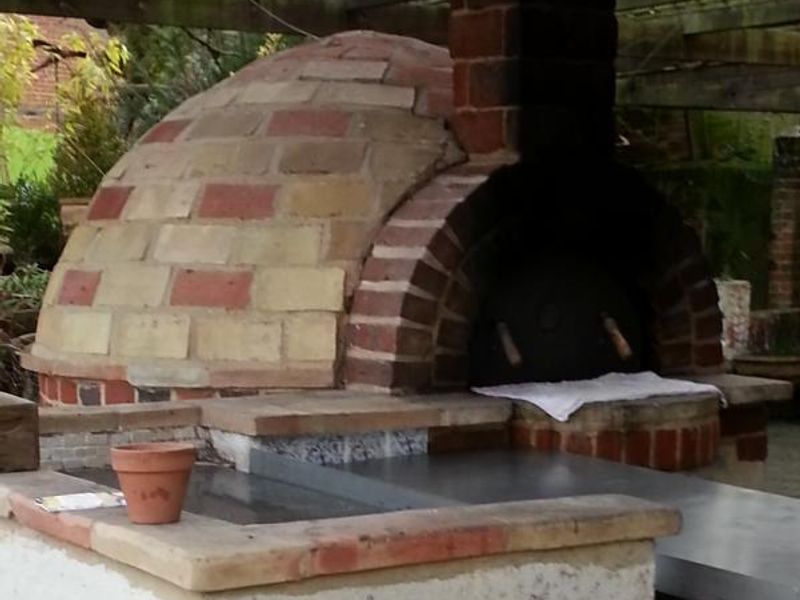(Pub, External, Garden). Published on 26-07-2015