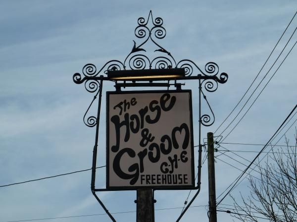 (External, Sign). Published on 08-02-2016