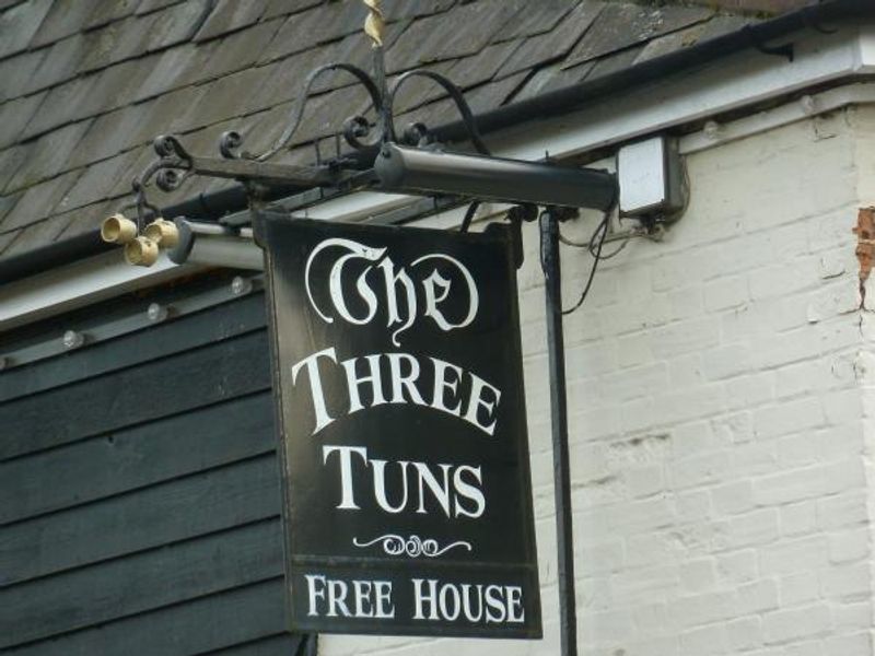 (External, Sign). Published on 08-02-2016 