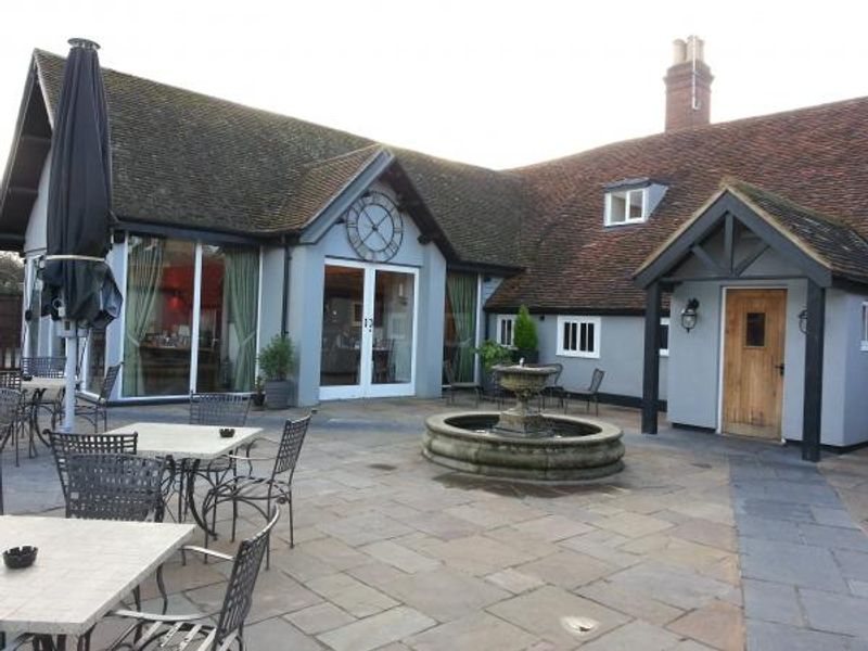 Patio. (Pub, External, Customers). Published on 28-07-2015