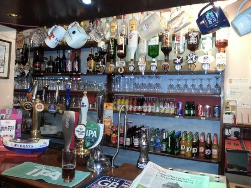 (Pub, Bar). Published on 29-07-2015 