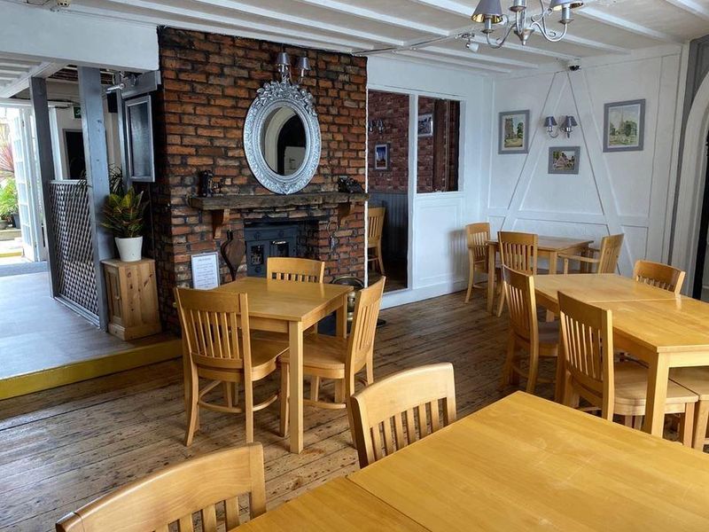 (Pub, Restaurant). Published on 05-03-2022 