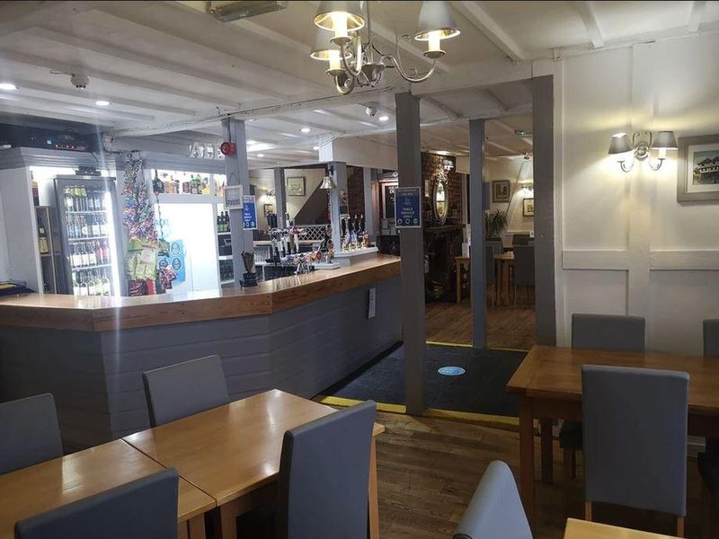 (Pub, Bar). Published on 05-03-2022 