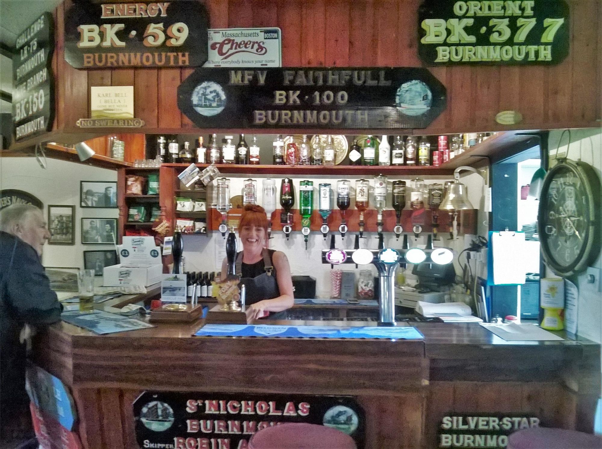 (Pub, Bar). Published on 05-11-2018