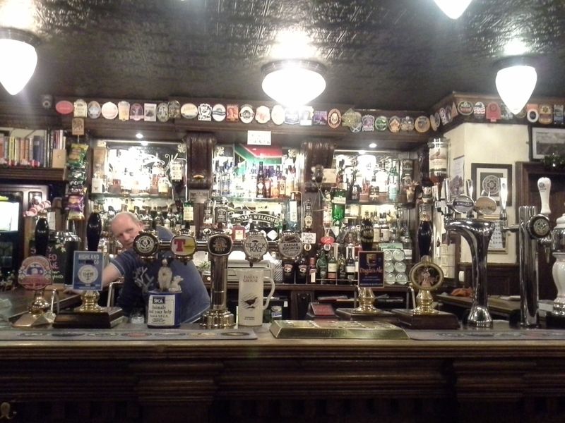 (Pub, Bar). Published on 19-12-2013