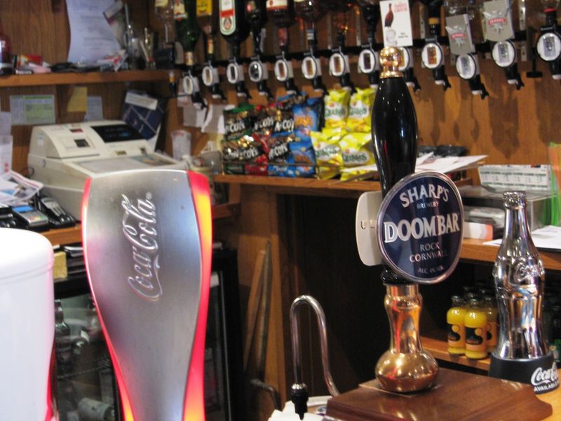 (Pub, Bar). Published on 31-07-2014