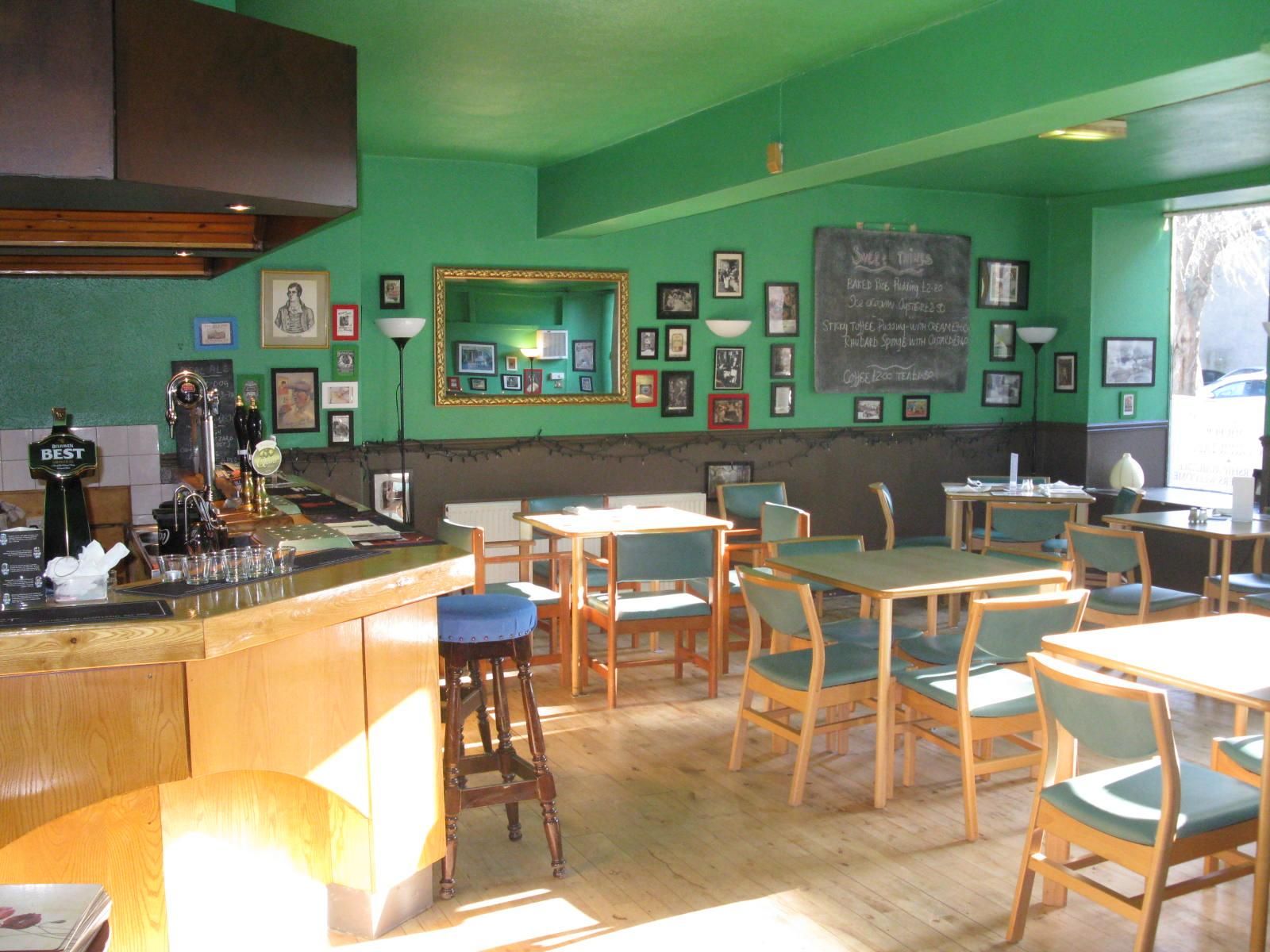 (Pub, Bar). Published on 31-03-2023