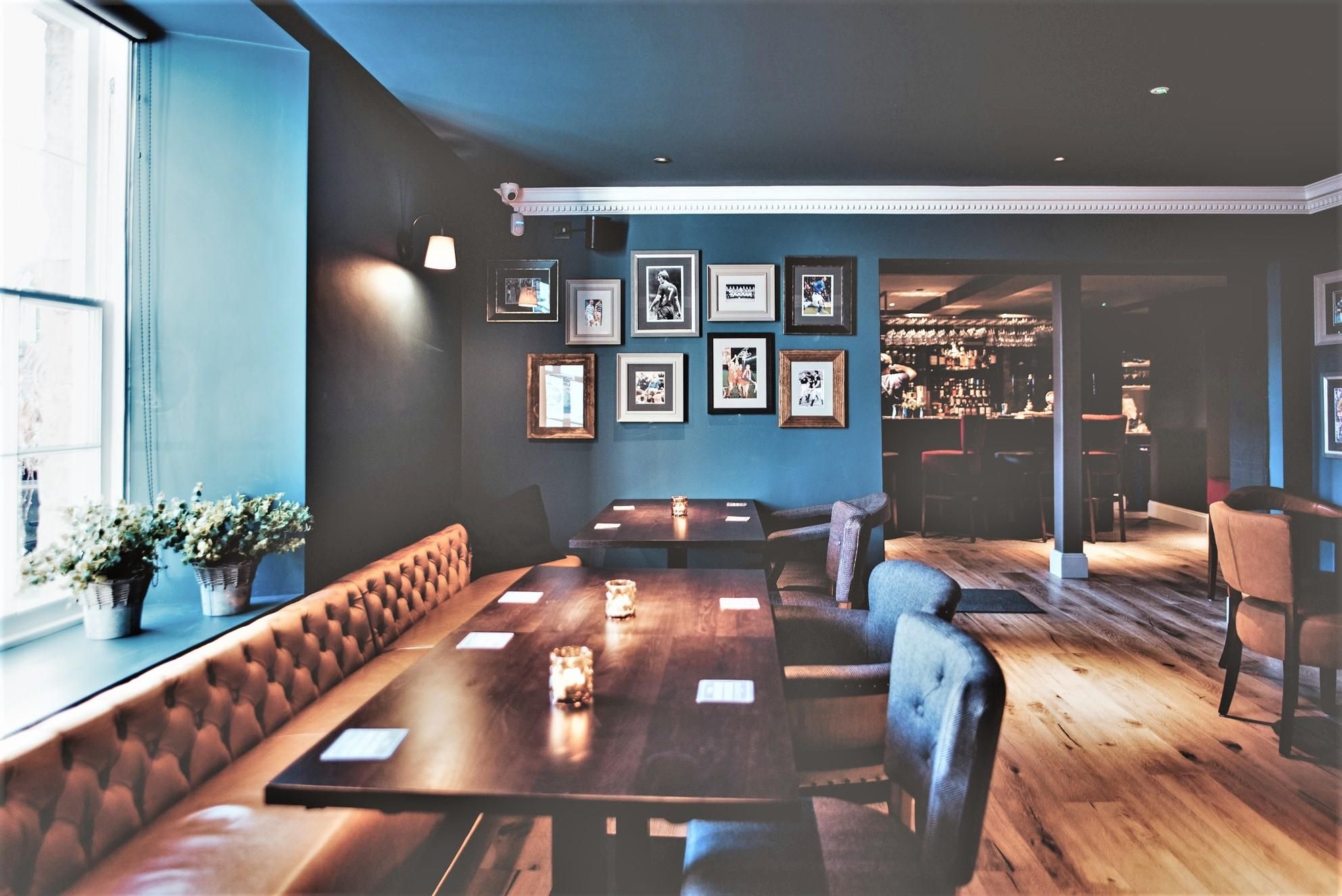 (Pub, Bar). Published on 09-03-2019