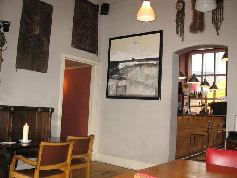 (Pub, Bar). Published on 19-02-2014