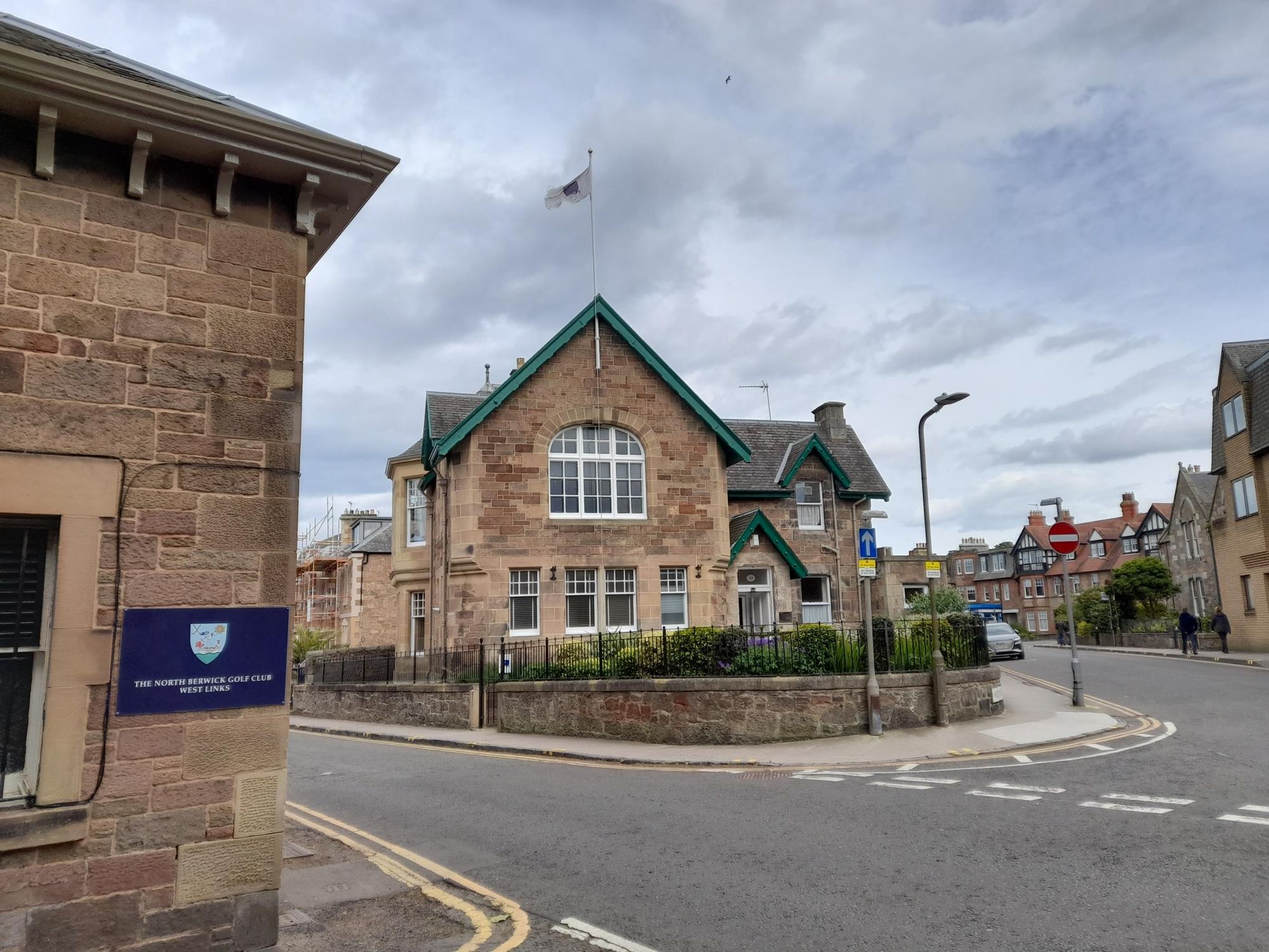 (Pub, External, Key). Published on 31-12-2025