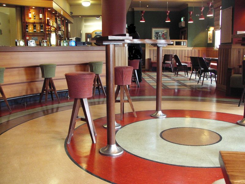 (Pub, Bar). Published on 07-05-2021