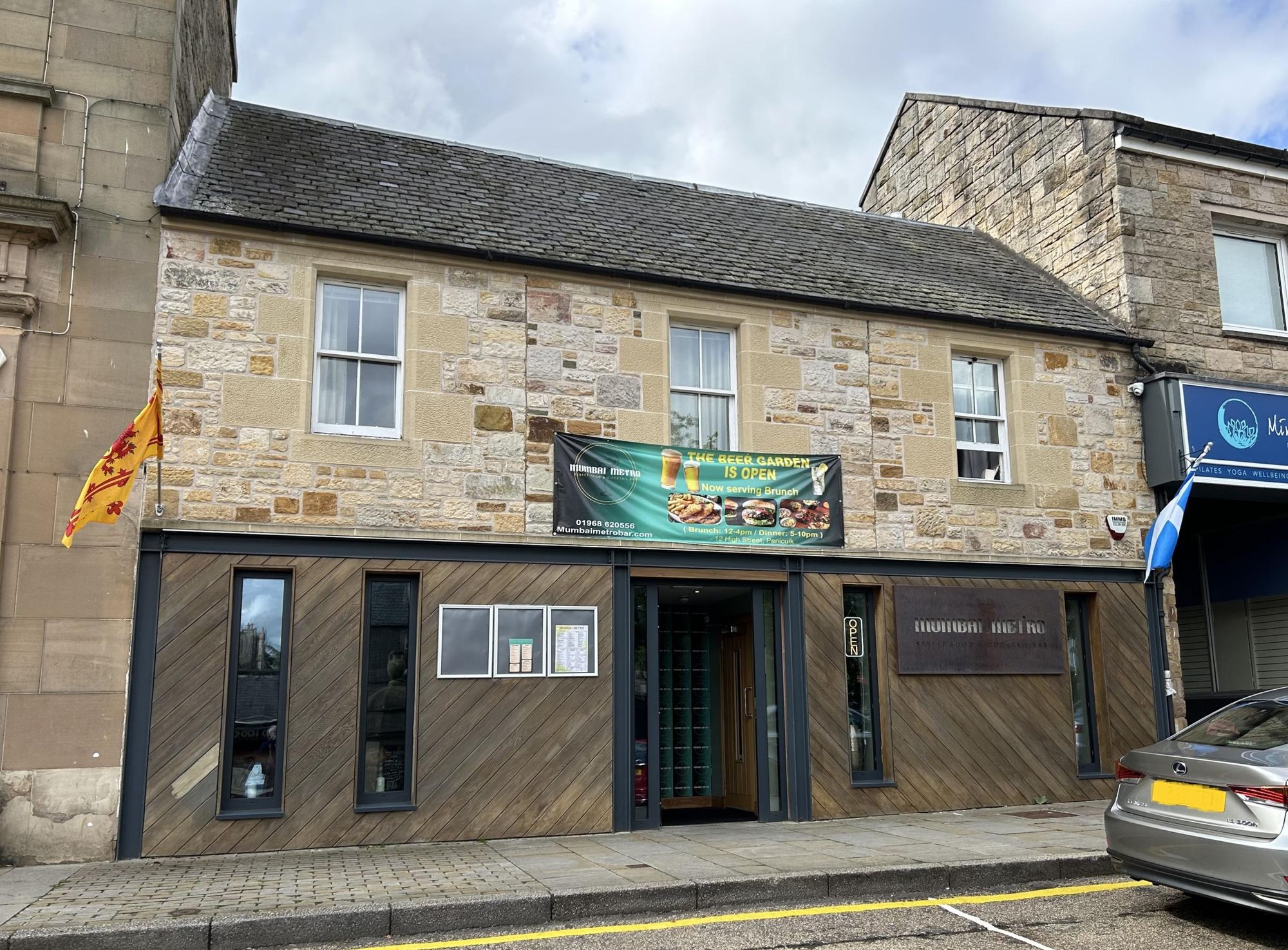 (Pub, External, Restaurant, Key). Published on 05-01-2025