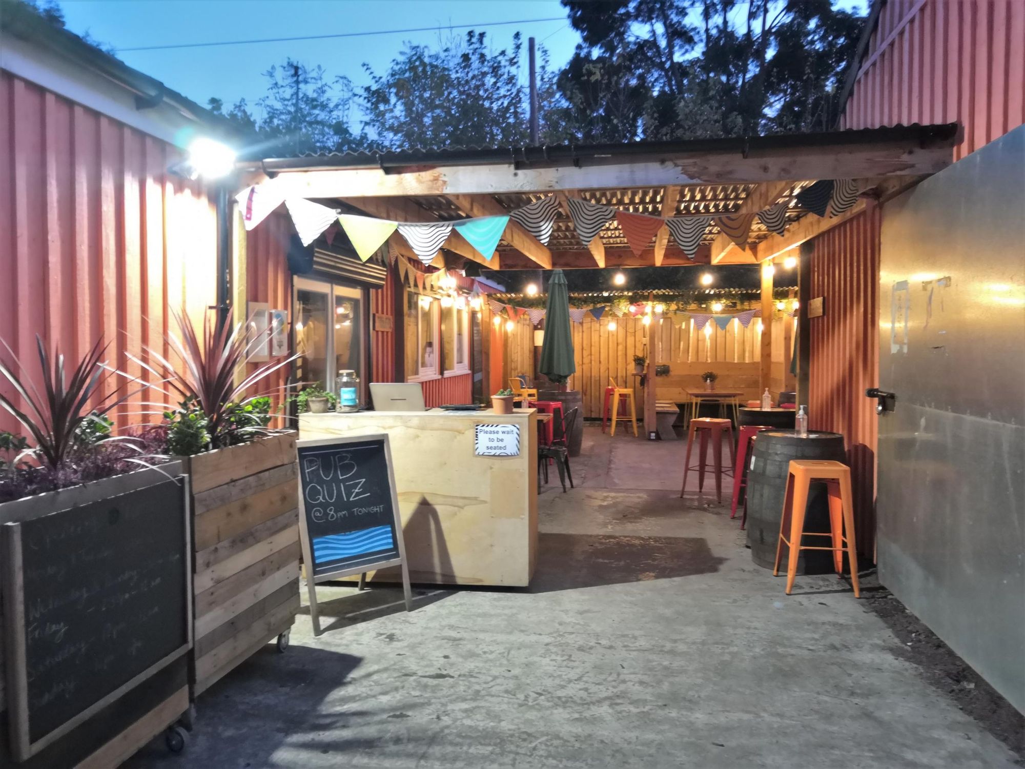 (Pub, Brewery, External). Published on 15-12-2021
