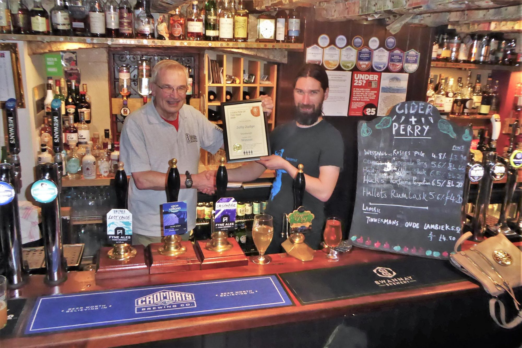 Cider Pub of the Year 2019  (and other years as well). (Pub, Bar, Award). Published on 29-07-2019