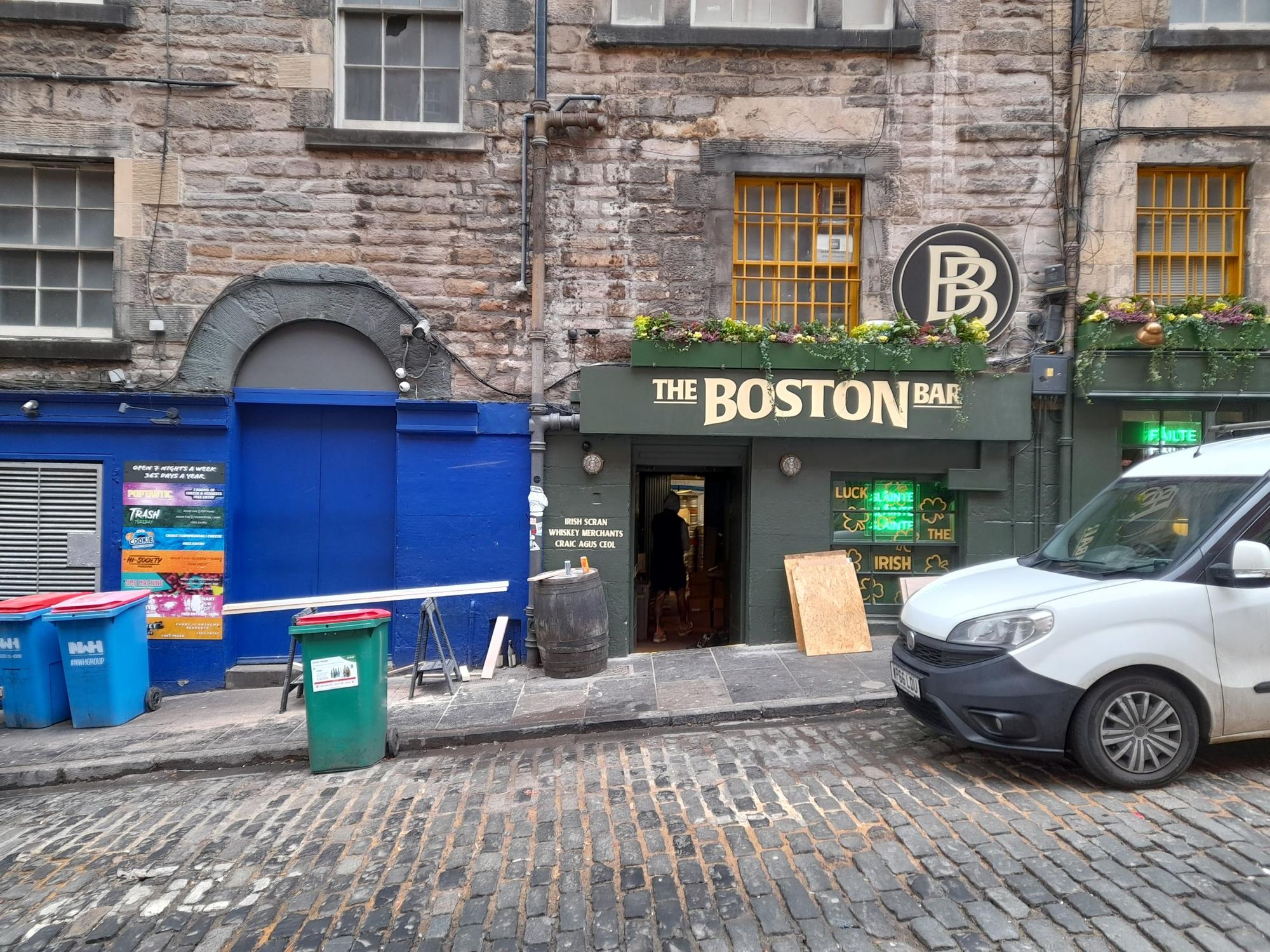 (Pub, External, Key). Published on 24-02-2026