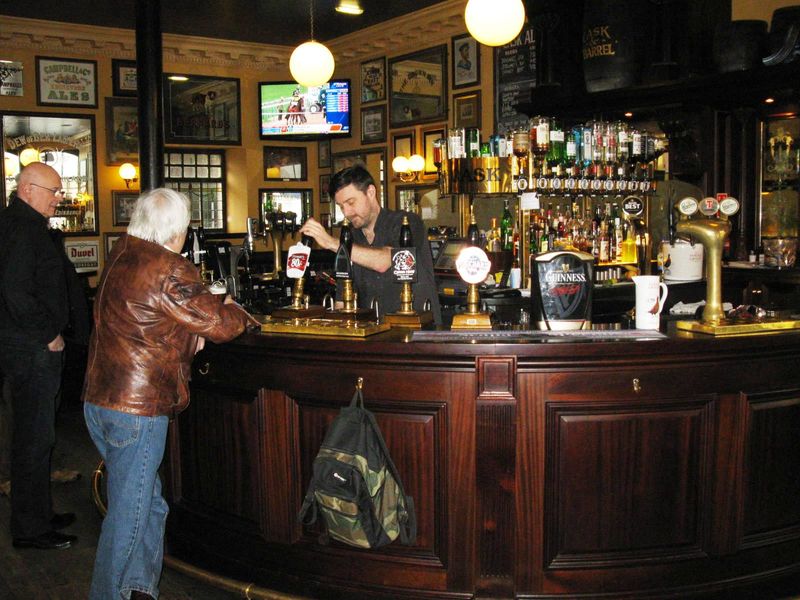 (Pub, Bar). Published on 19-02-2014