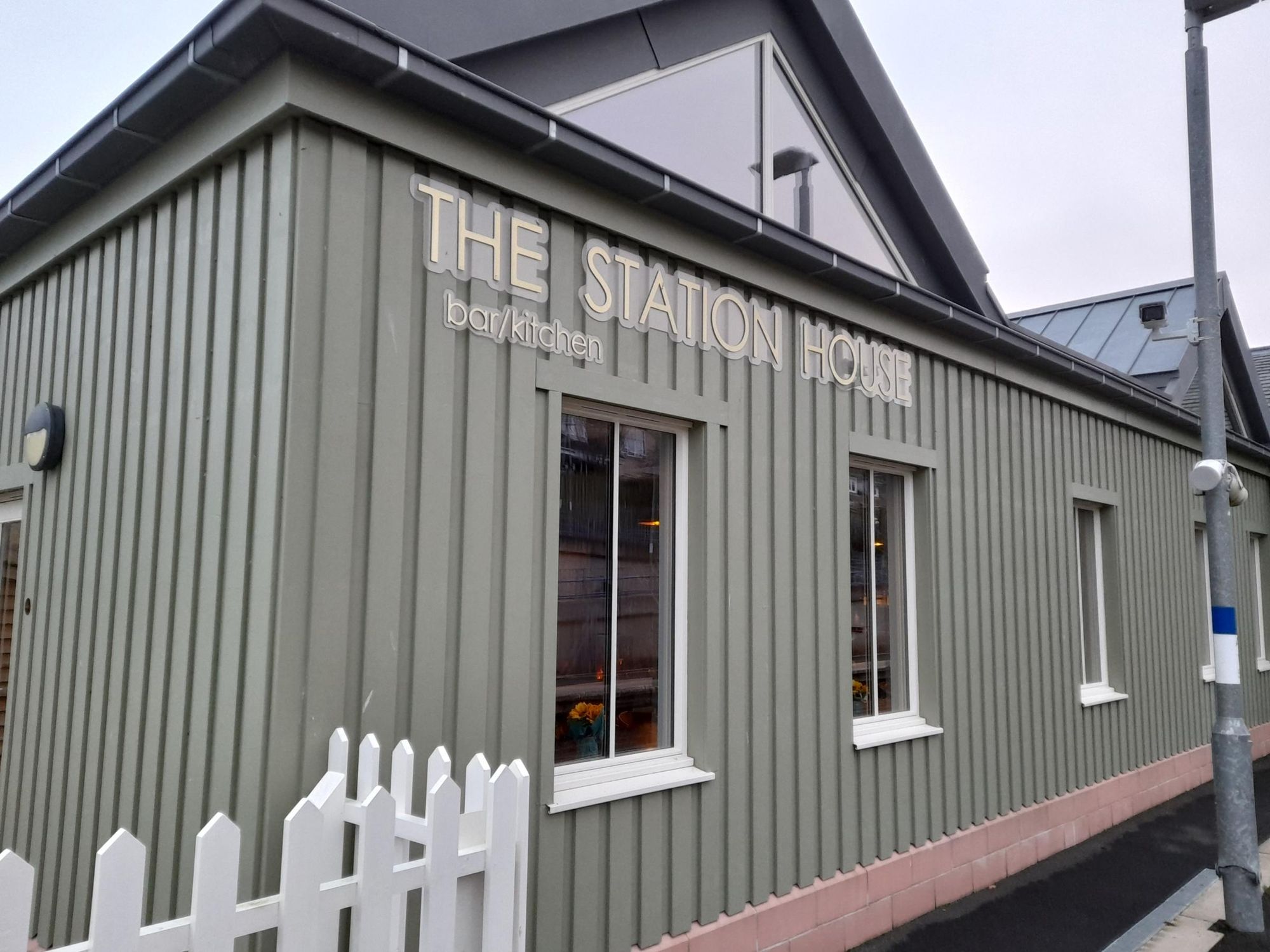 (Pub, External, Sign). Published on 10-11-2024