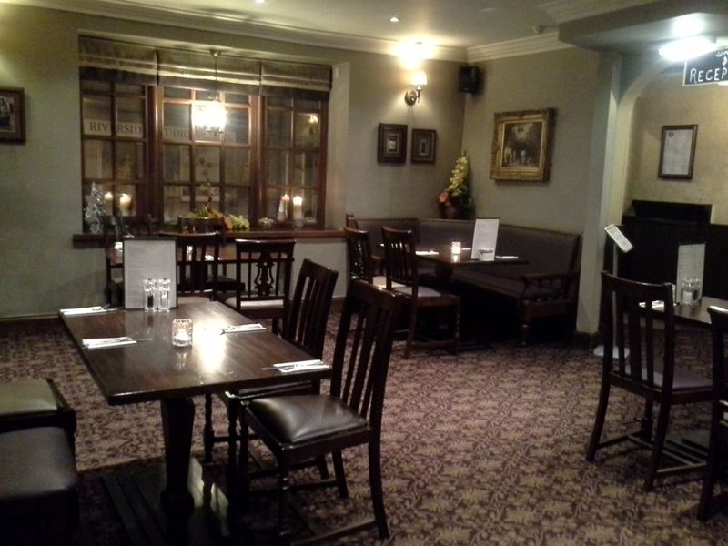 (Pub, Restaurant). Published on 21-11-2013 