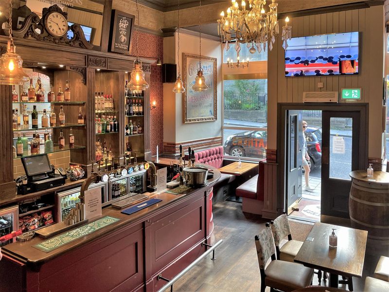 (Pub, Bar). Published on 05-09-2021 