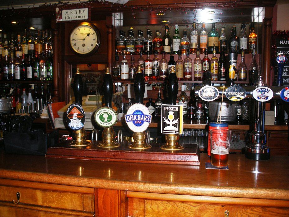 (Pub, Bar). Published on 14-09-2015
