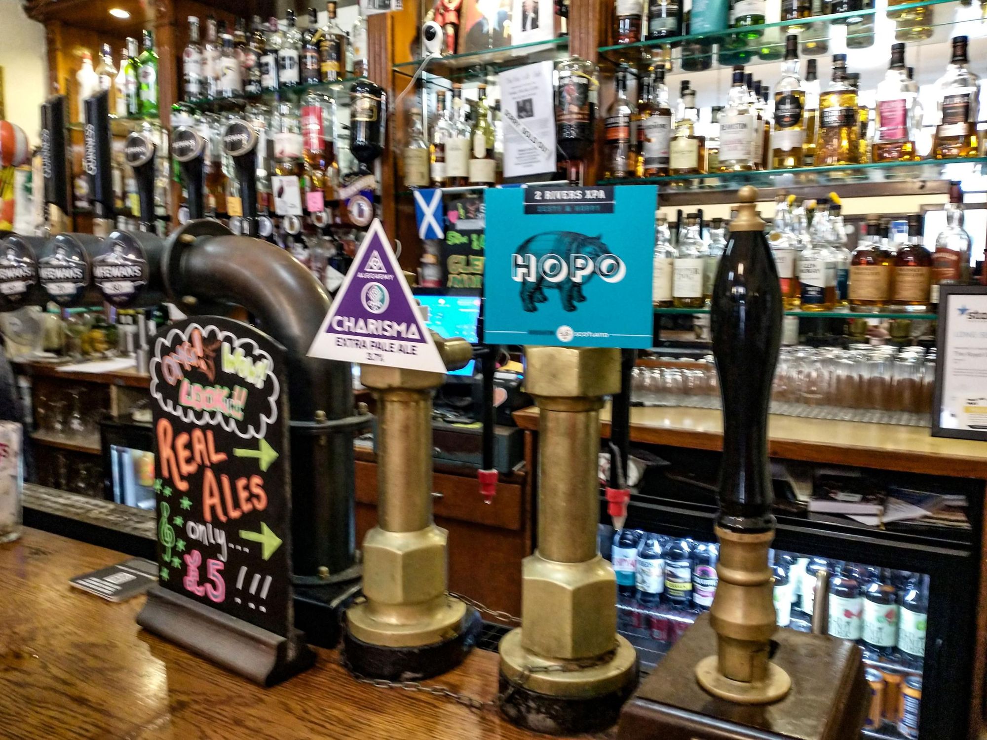 (Pub, Bar). Published on 12-01-2024