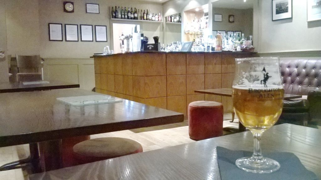 (Pub, Bar). Published on 05-06-2015