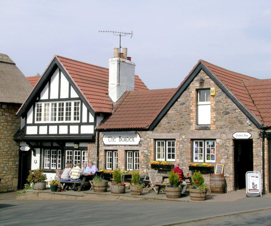 Border Hotel, Kirk Yetholm. (Pub, External, Key). Published on 07-11-2013