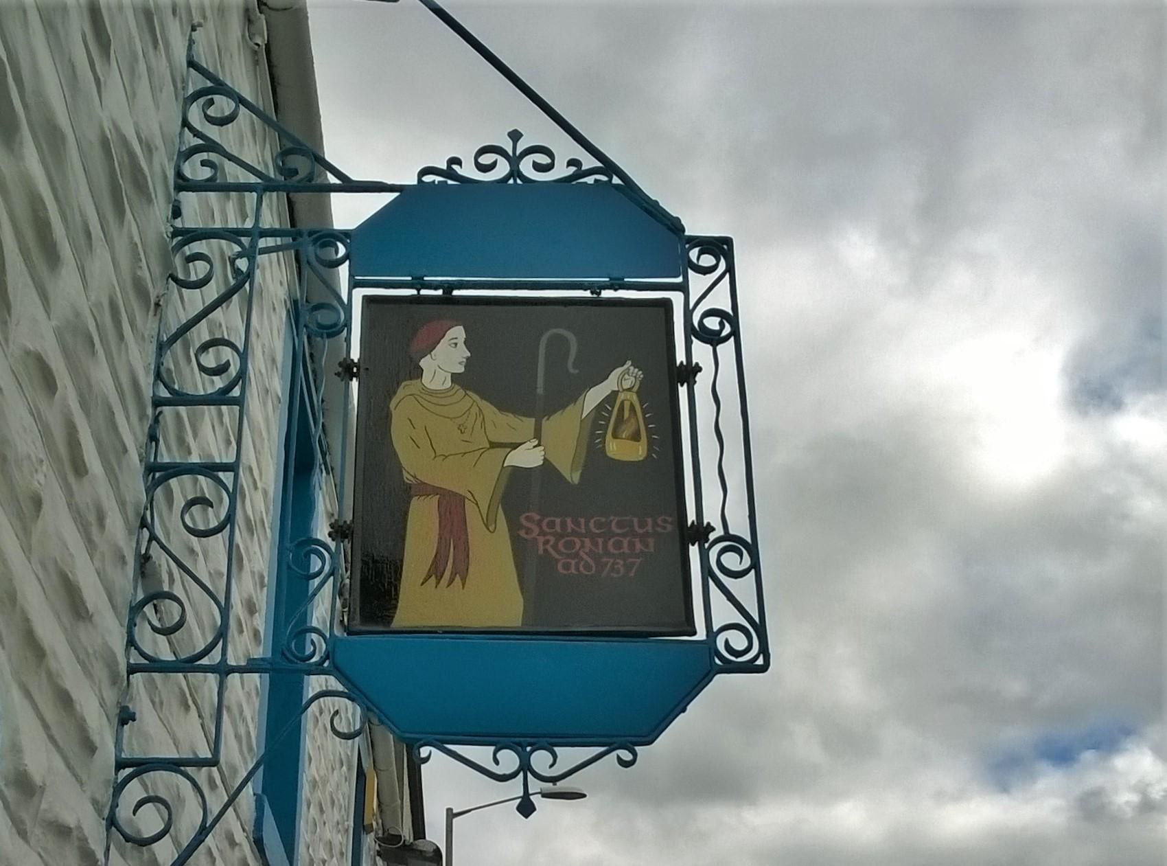 (Pub, Sign). Published on 13-01-2017