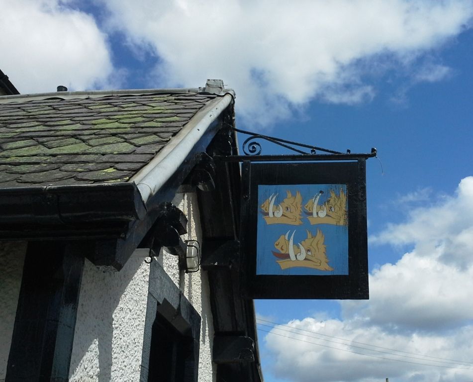 (Pub, Sign). Published on 04-11-2015