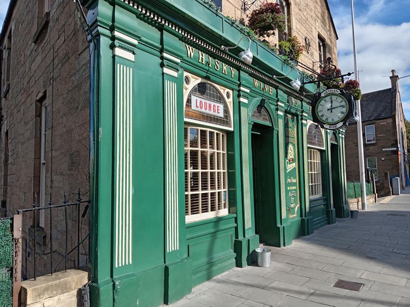 Artisan, Edinburgh (Photo: Will Larter - 10/10/2025). (Pub, External). Published on 12-08-2026